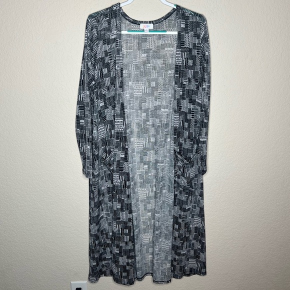 LuLaRoe Sweaters - LuLaRoe Sarah Black White Textured Duster Sweater Cardigan